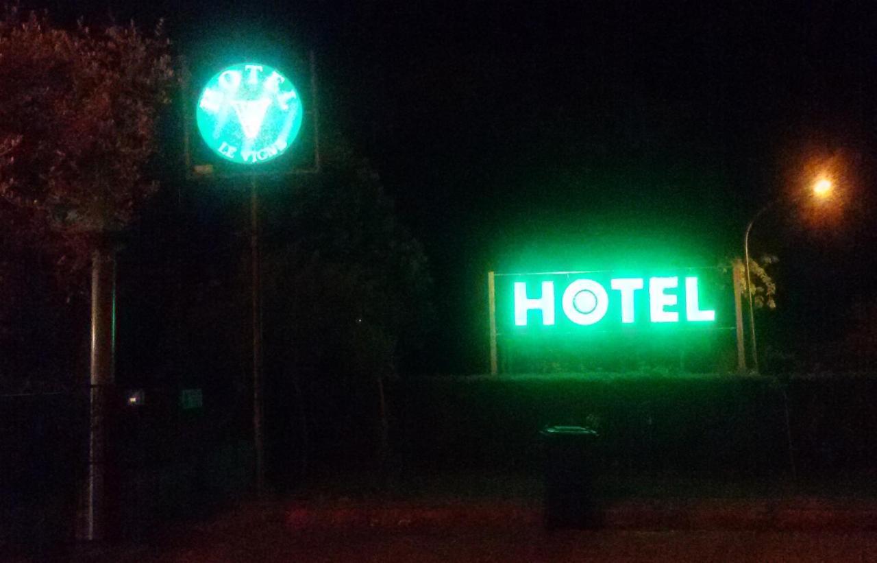Hotel Le Vigne Contigliano Экстерьер фото