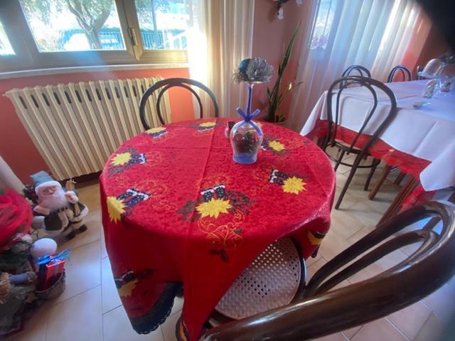 Hotel Le Vigne Contigliano Экстерьер фото